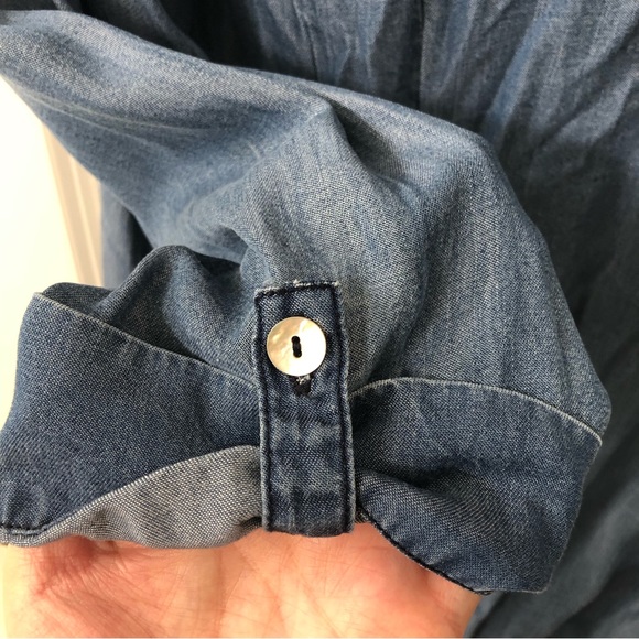 T&W Designs size medium denim Shirt with buttons - Picture 3 of 4